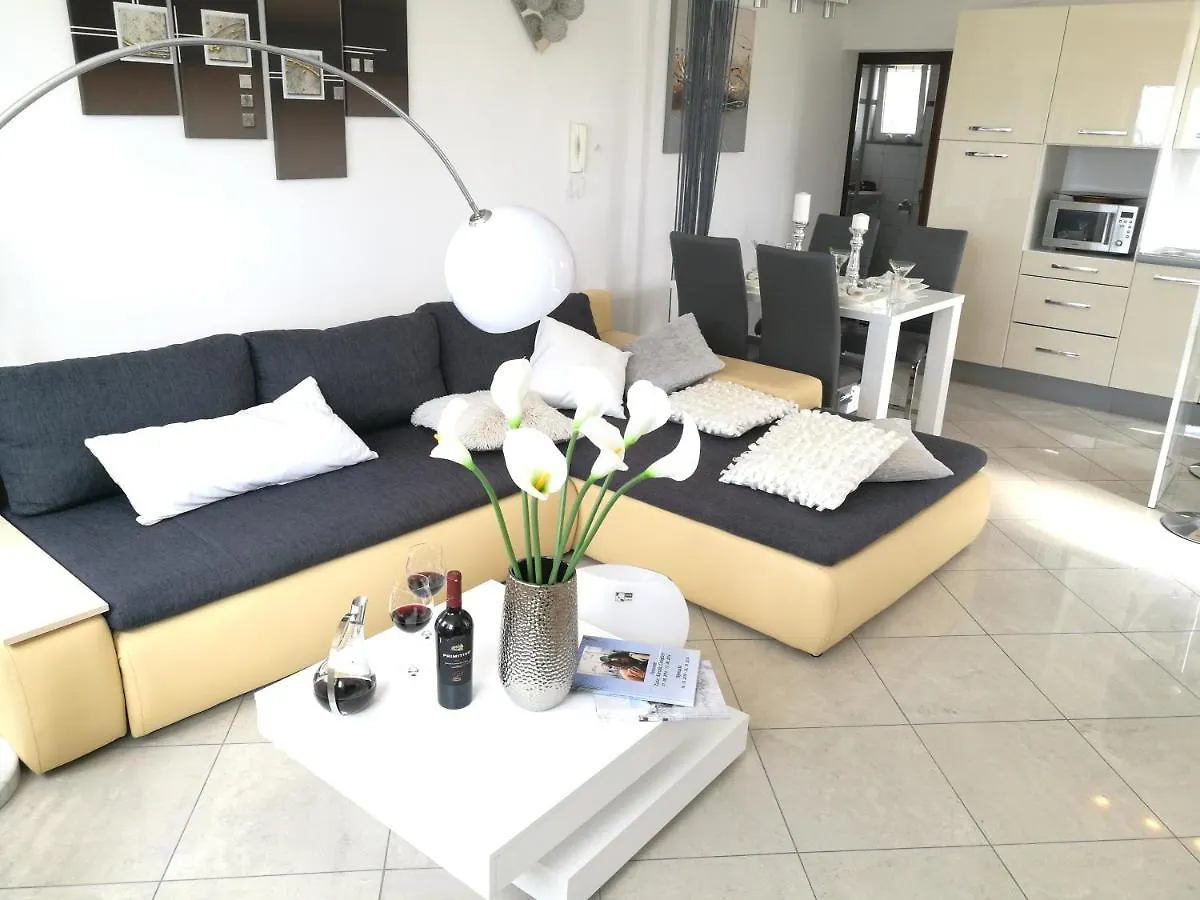 Villa Meli - Apartments Mit Meerblick Medulin Chorvatsko