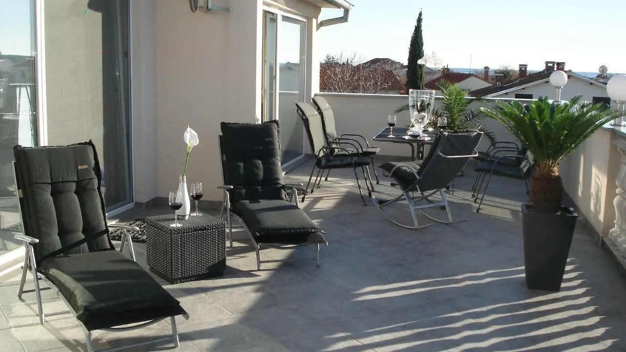 Villa Meli - Apartments Mit Meerblick Medulin